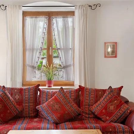 Zum Schnitzer Franzl Apartman Garmisch-Partenkirchen