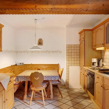 Zum Schnitzer Franzl Lejlighed *