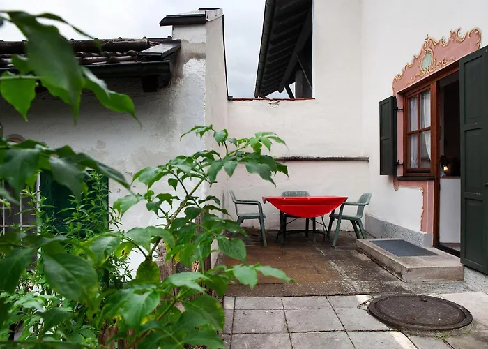 Zum Schnitzer Franzl *